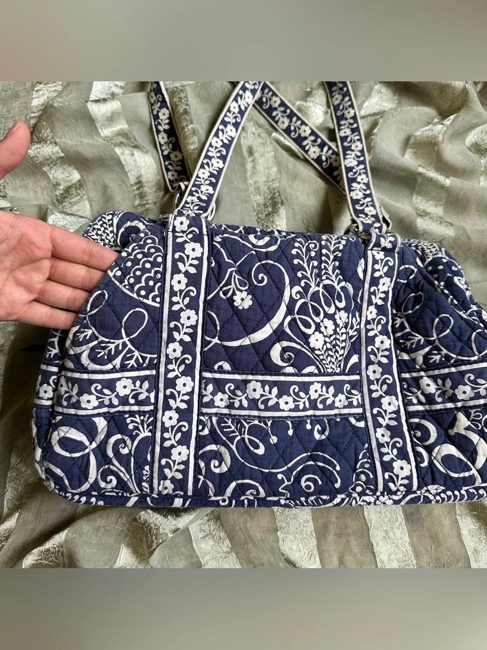 Vera Bradley Twirly Bird Blue Navy and White Quilted Floral Shoulder Bag